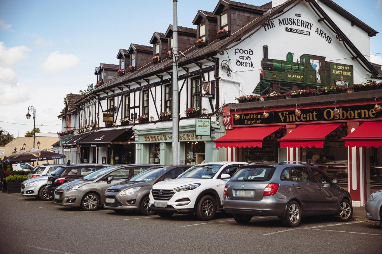 Muskerry Arms Bar And B&B Blarney Bagian luar foto