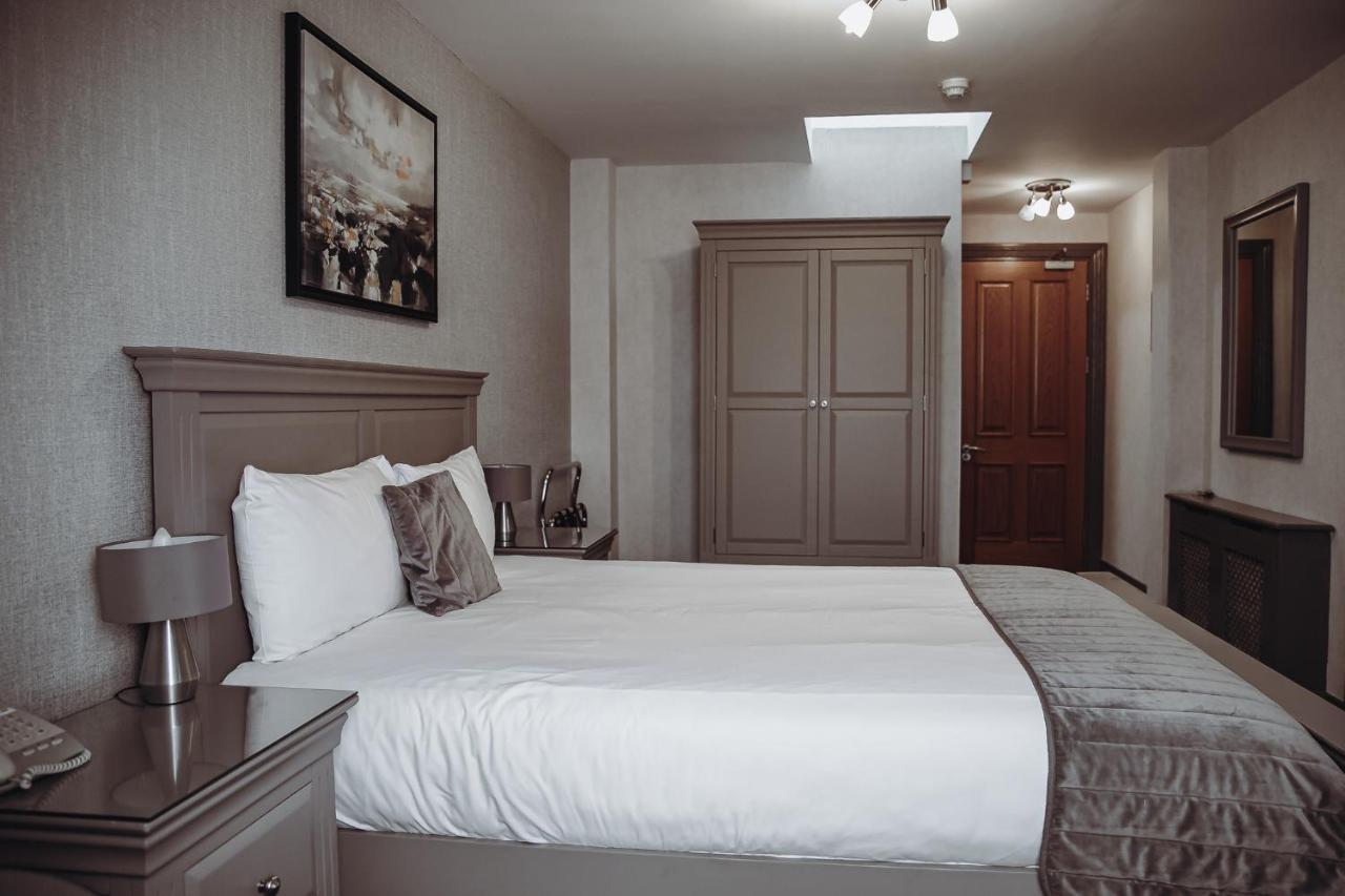 Muskerry Arms Bar And B&B Blarney Bagian luar foto