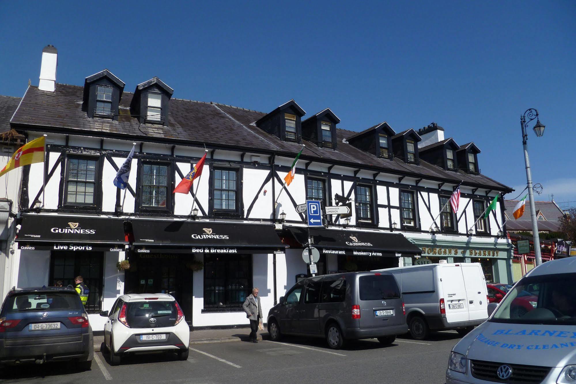 Muskerry Arms Bar And B&B Blarney Bagian luar foto