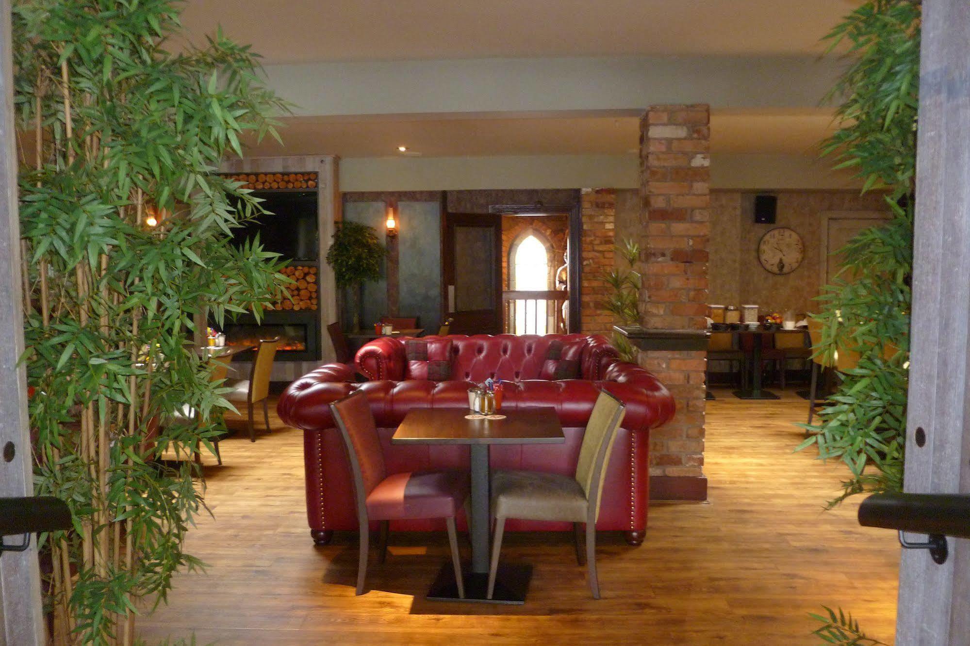 Muskerry Arms Bar And B&B Blarney Bagian luar foto