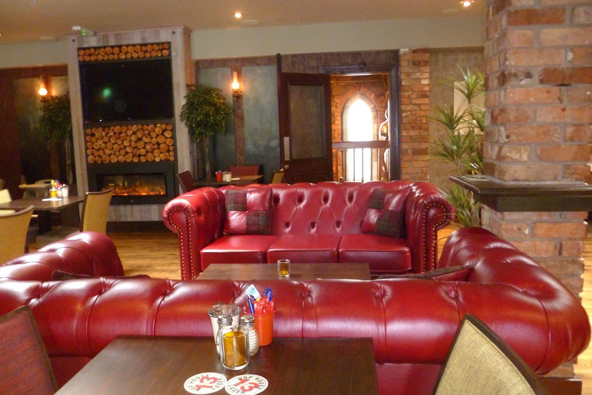 Muskerry Arms Bar And B&B Blarney Bagian luar foto